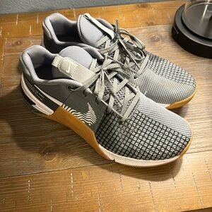 Grey Crossfit Metcon grey shoes. Quit Crossfit and never used to workout.